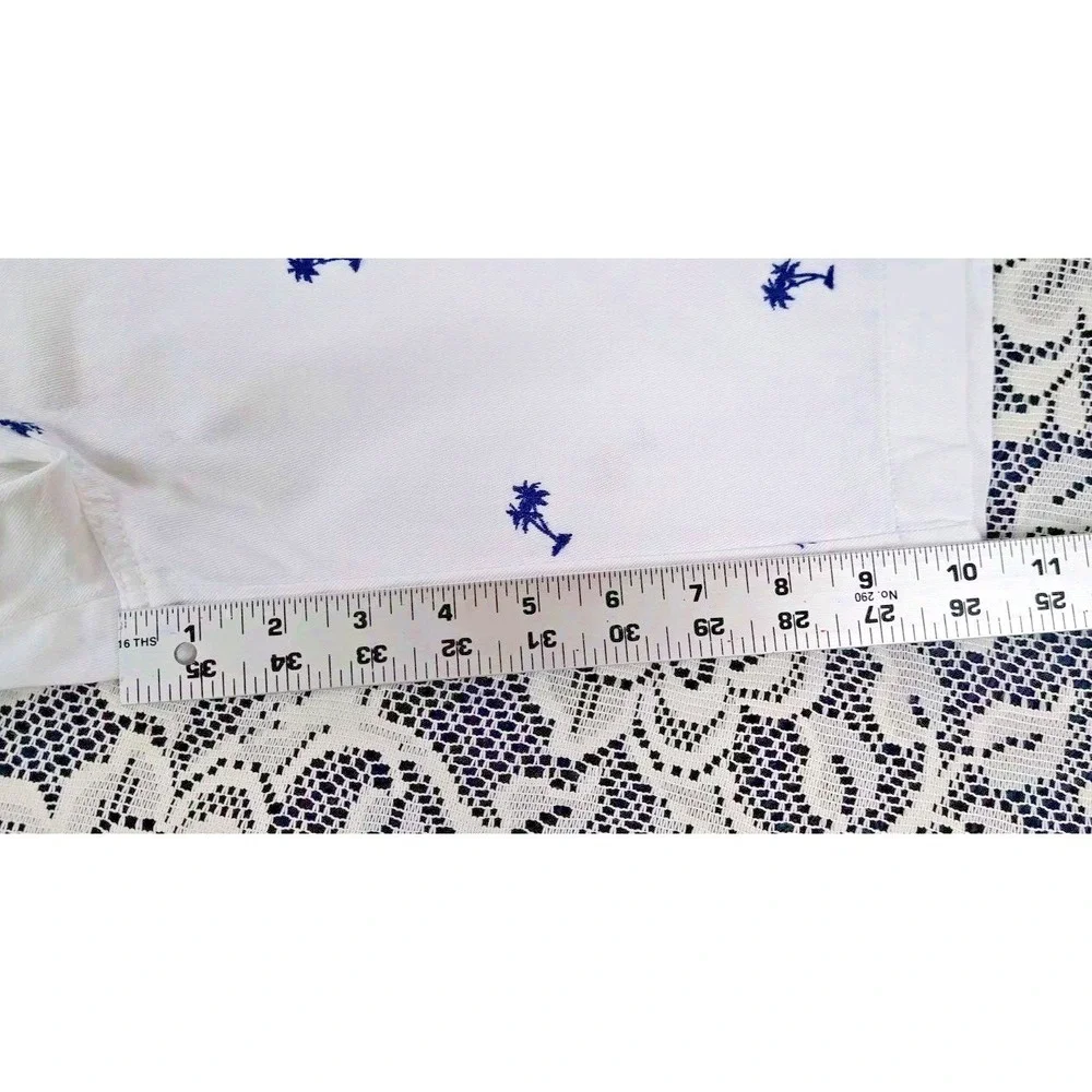 Izod Shorts Mens Size 38 White‎ All Over Palm Tree Print Casual Slash Pockets